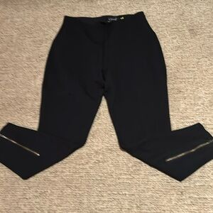 Lysse cropped leggings with zipper at ankle